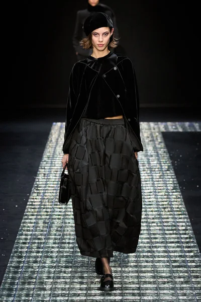 Look 53